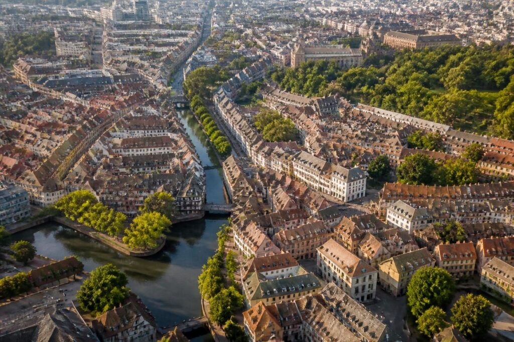 découvrez les quartiers les plus prisés pour louer un appartement à strasbourg et trouvez le lieu idéal alliant confort et vie urbaine dynamique.