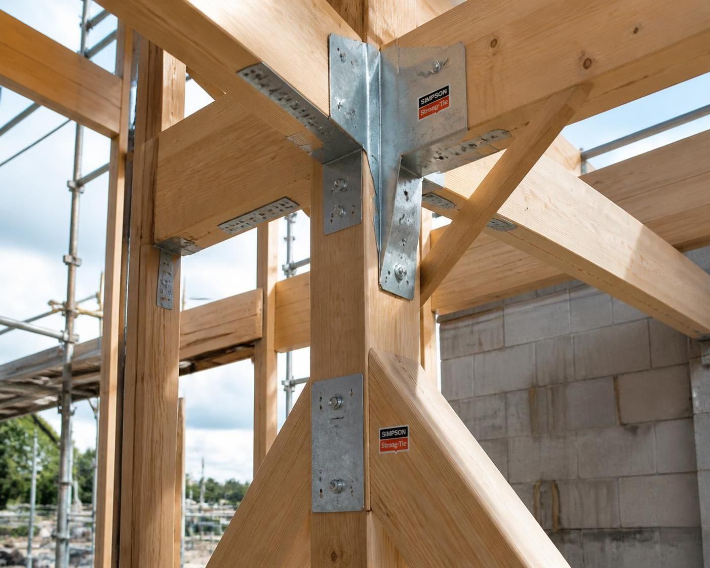 découvrez simpson strong tie, la solution incontournable pour assurer la sécurité de vos constructions tout en privilégiant la durabilité et le respect de l'environnement. garantissez des ouvrages solides et écologiques avec des fixations fiables et innovantes.