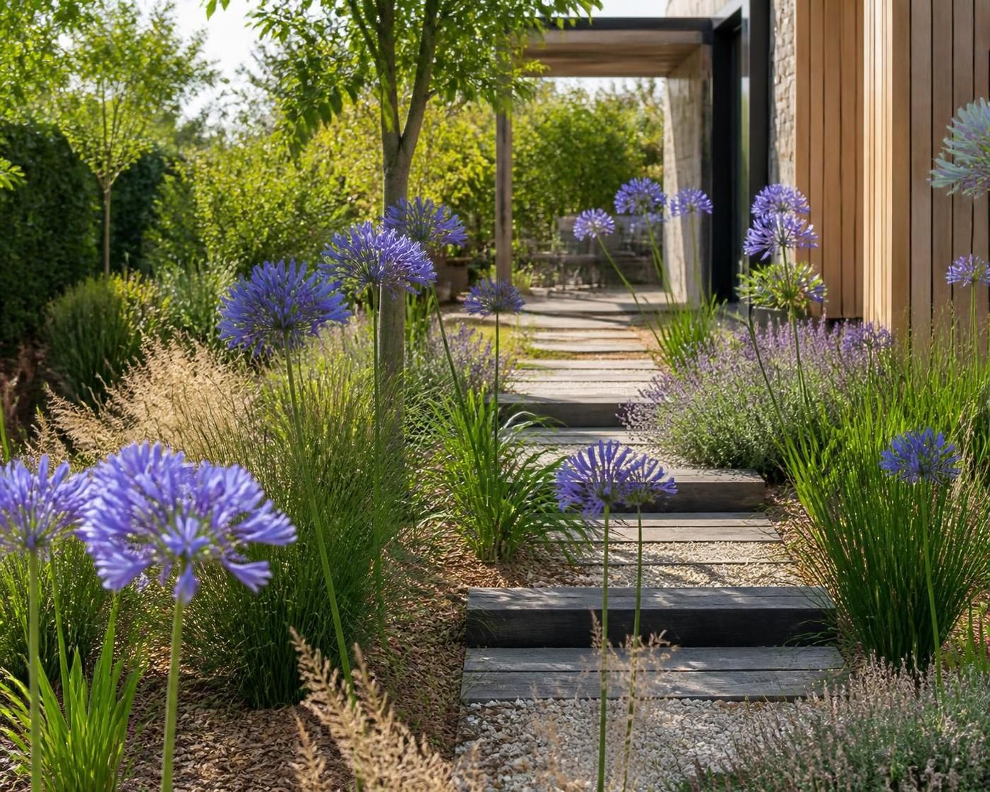 découvrez comment intégrer l'agapanthe, une fleur élégante, dans votre jardin écologique pour allier beauté et respect de l'environnement.